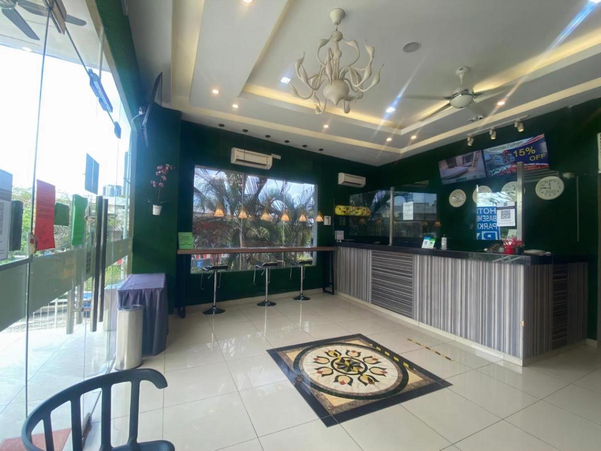 Seeds Hotel Wangsa Maju Kuala Lumpur Exterior photo